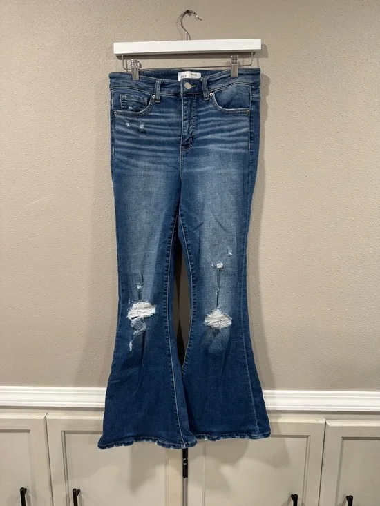 BKE Parker Super Flare High Rise Jean 27x 31 1/2 - Picture 9 of 13